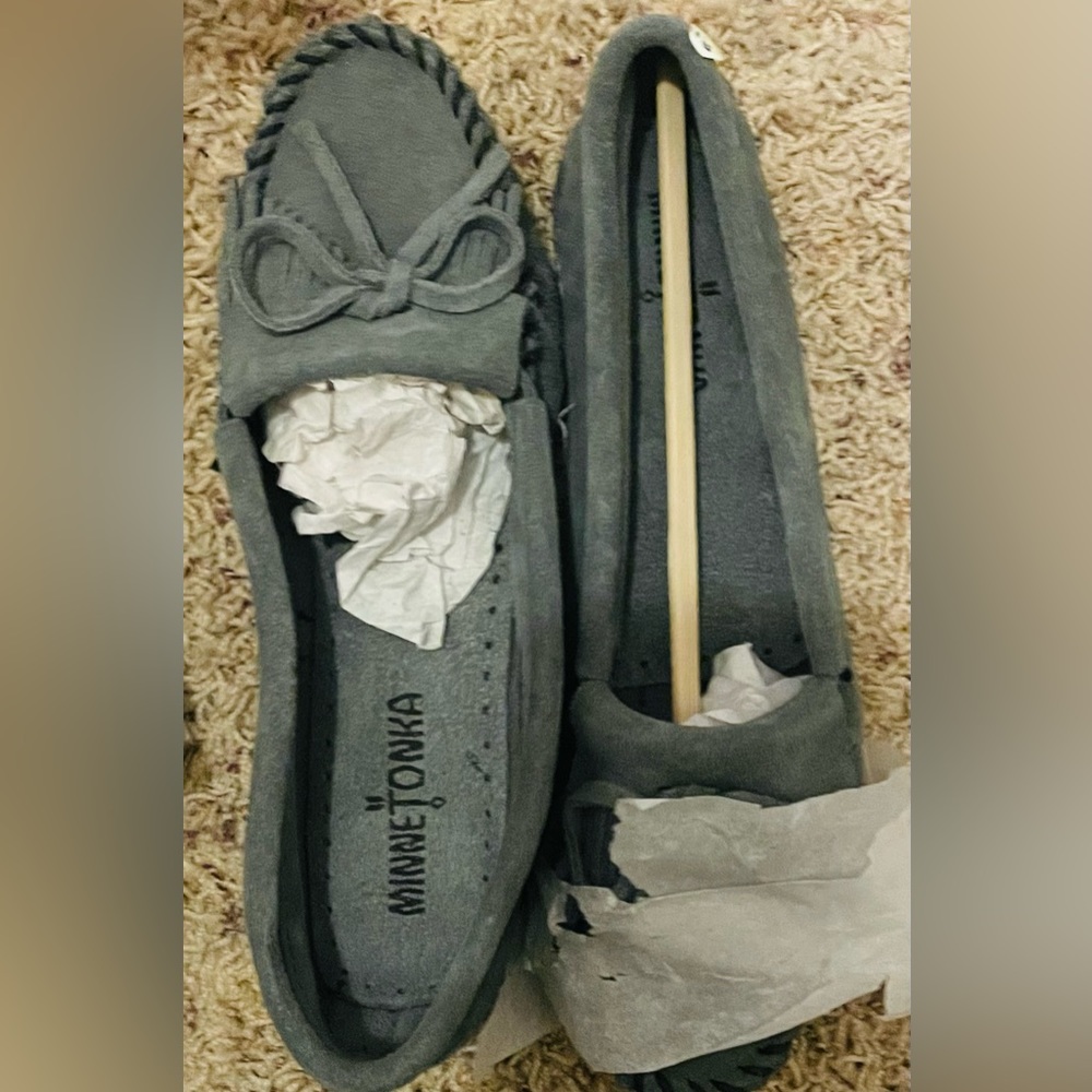 MINNETONKA Womens Moccasins Slippers
